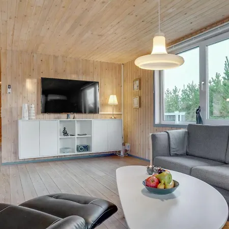 Holiday home Frudde - 400m From The Sea In Ne Jutland By Interhome Saeby (Nordjylland)